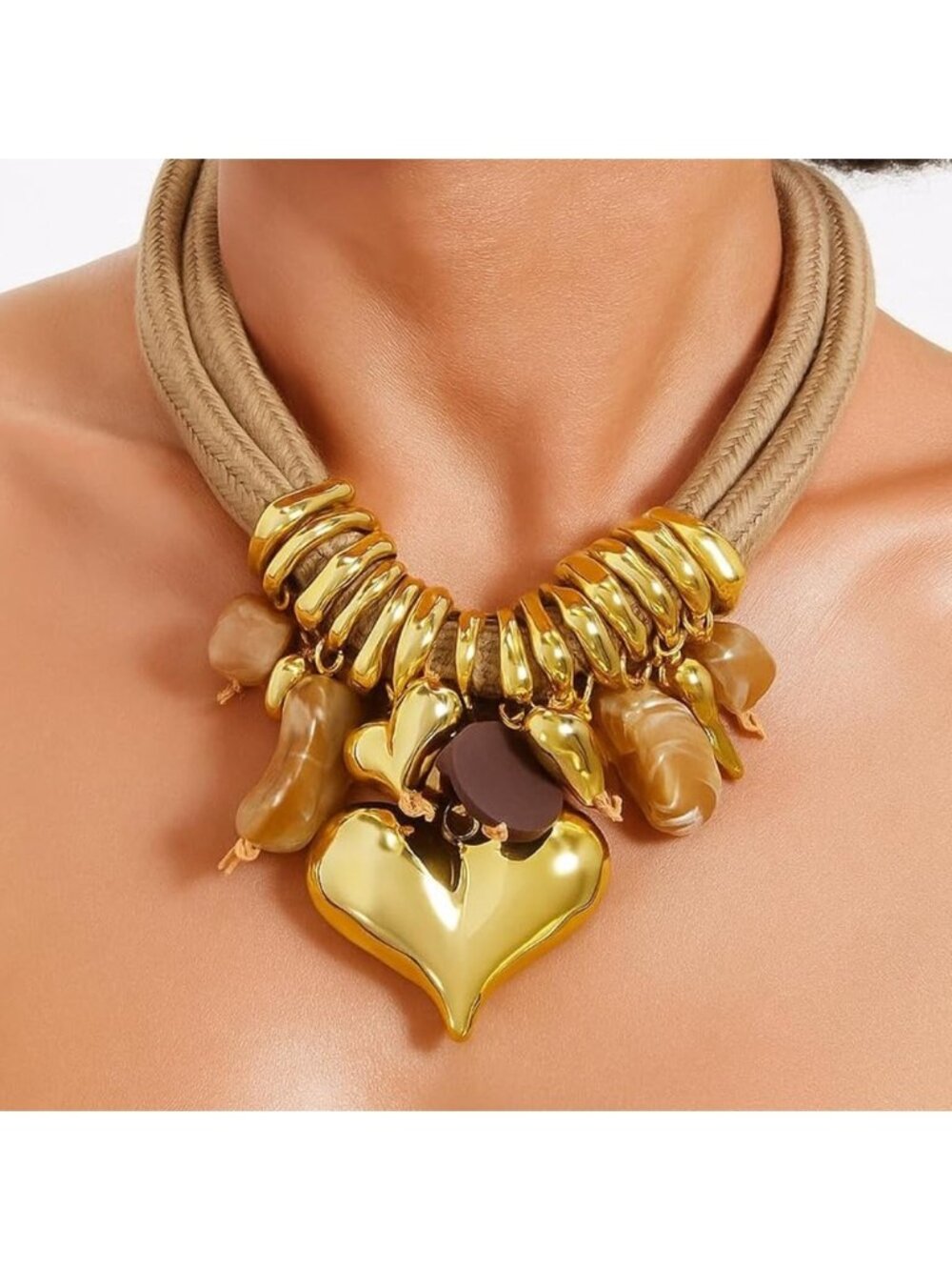 New! Gold Heart Charm Necklace (1047) NWOT